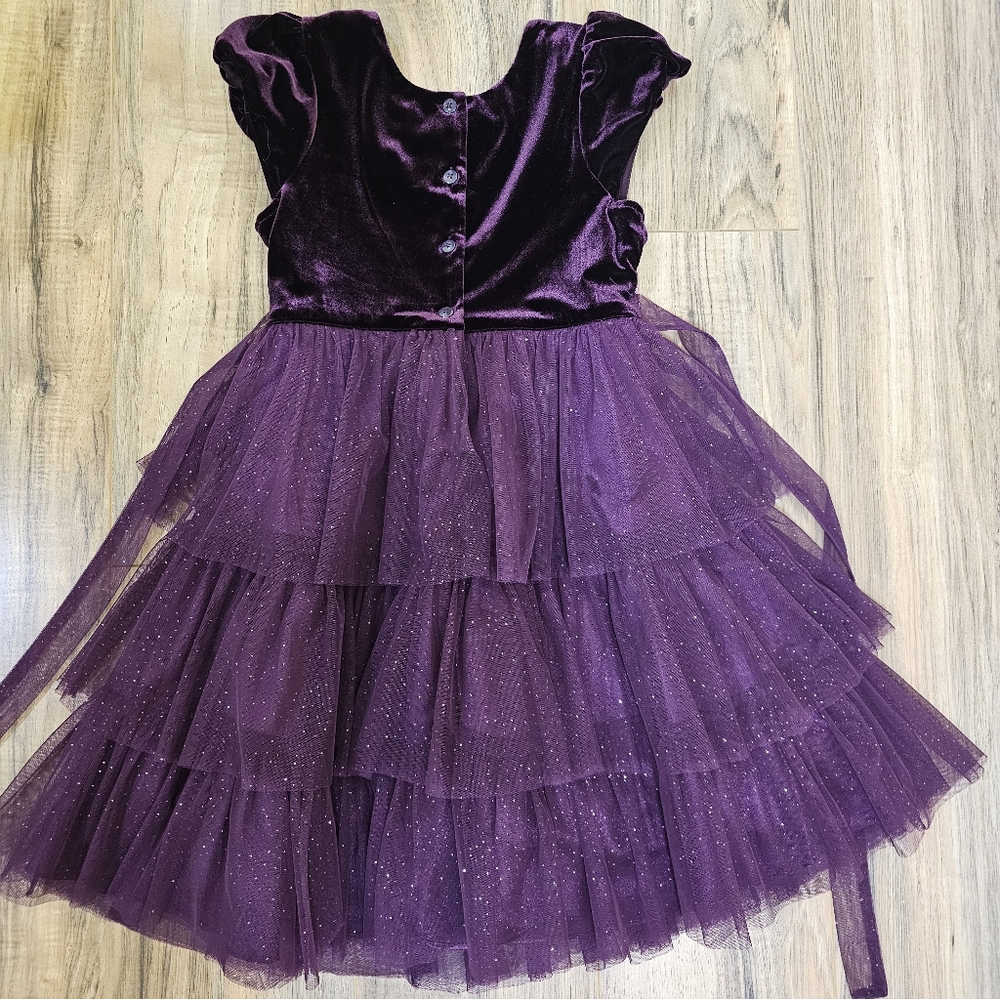 4 Dress Bundle - Picture 4 of 16